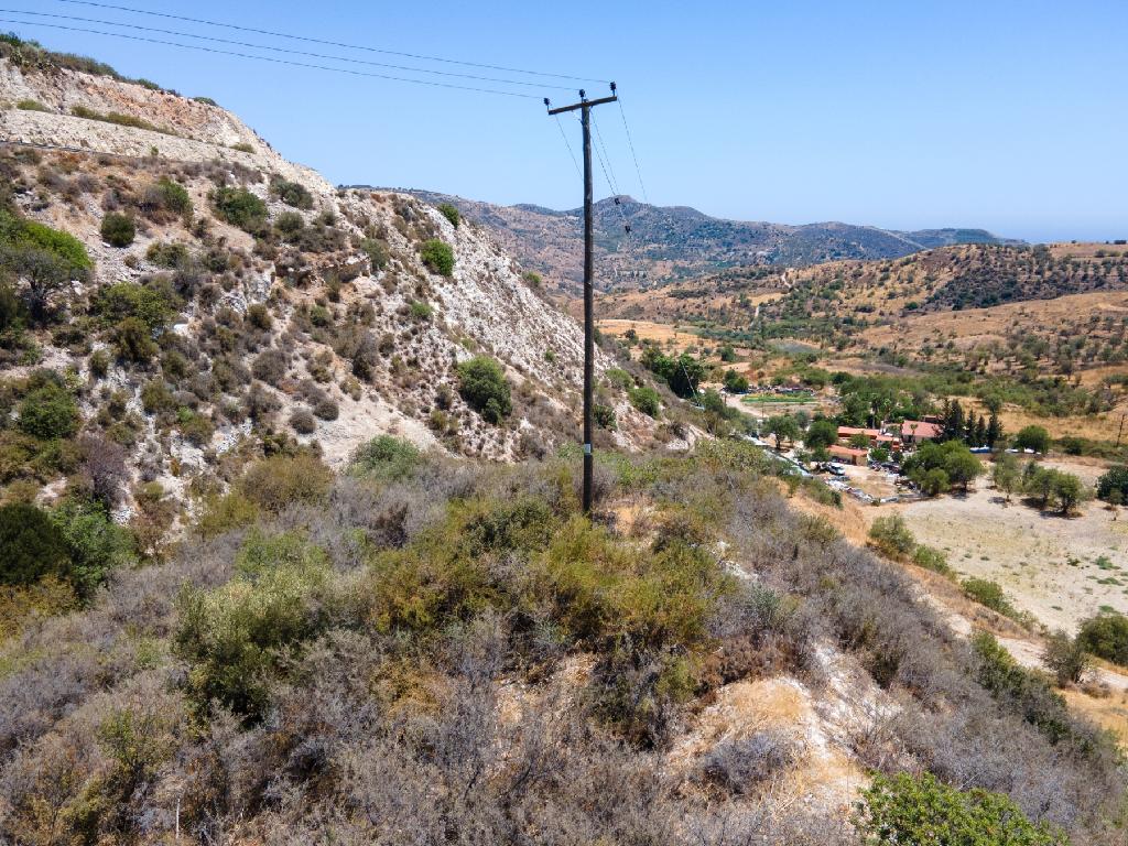 Field-Episkopi-PR40778