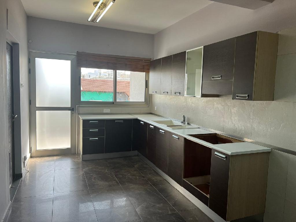 Flat-Limassol Municipality-PR39939