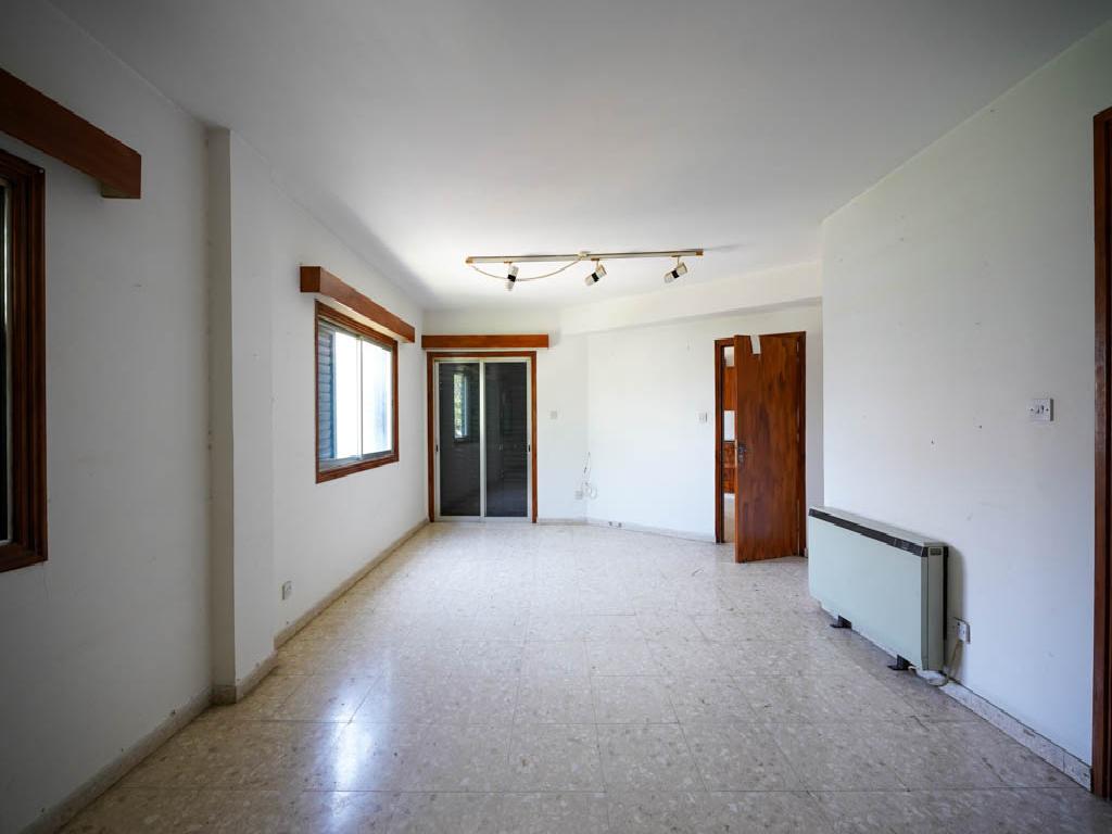 Flat-Nicosia Municipality-PR39946